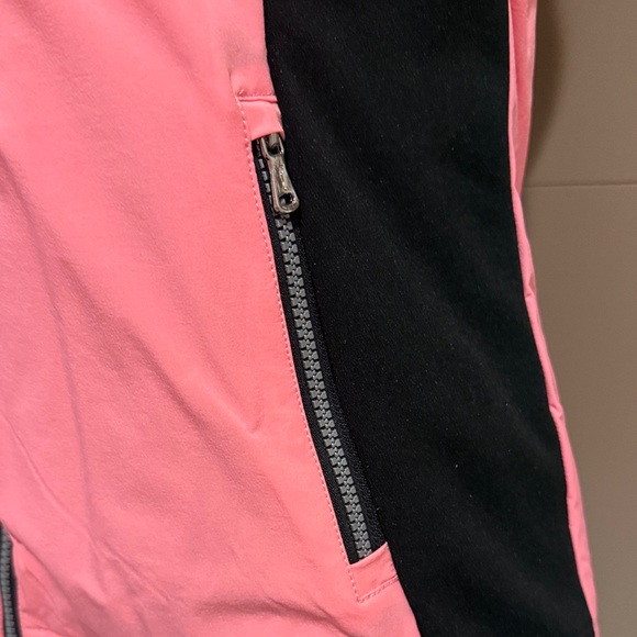 Women's Pink Lightly Quilted Hooded Vest - Picture 6 of 9